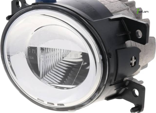 Infiniti Q50 ձախ հալոգեն