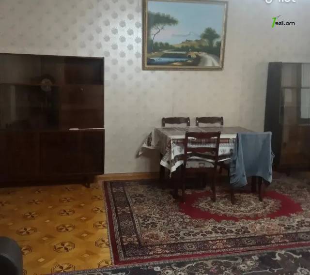 2 սենյականոց բնակարան Մոլդովական փողոցում, 77 քմ, նախավերջին հարկ, քարե շենք