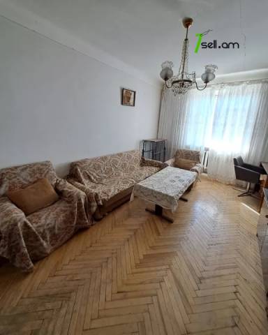 2 սենյականոց բնակարան Պարոնյանի փողոցում, 80 ք.մ., նախավերջին հարկ, կոսմետիկ վերանորոգում