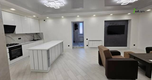 Մեկ հարկանի քարե տուն Նոր Արեշի 11րդ փողոցում Էրեբունիում, 100 ք.մ., կապիտալ վերանորոգված