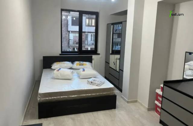 3 սենյականոց բնակարան Մարշալ Բաղրամյան պողոտայում, 73 ք.մ., 3/9 հարկ, եվրովերանորոգված