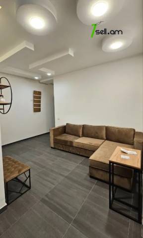 3 սենյականոց բնակարան նորակառույց շենքում Արամի փողոցում, 70 ք.մ., 5/12 հարկ, բարձր առաստաղներ