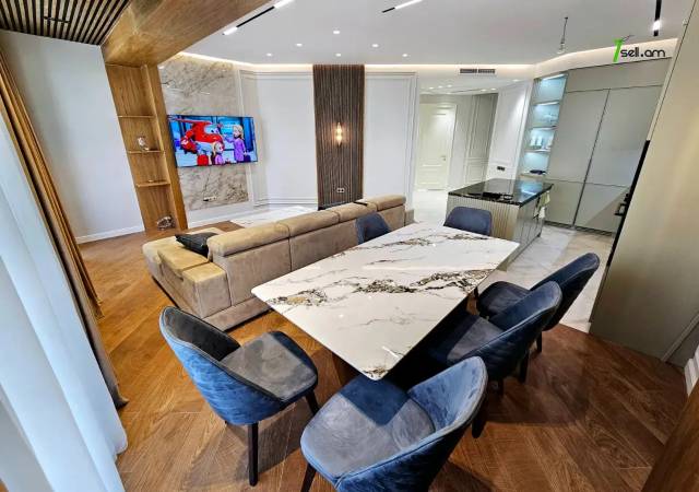 4 սենյականոց բնակարան նորակառույց շենքում Անտառային փողոցում, 120 ք.մ., 2 սանհանգույց