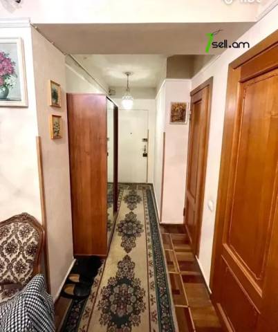 3 սենյականոց բնակարան Ռուբինյանց փողոցում, 80 ք.մ., 10/16 հարկ