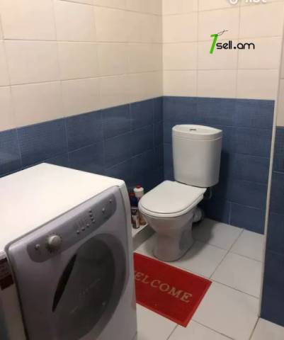 3 սենյականոց բնակարան նորակառույց շենքում Նիկողայոս Ադոնցի փողոցում, 100 ք.մ., 3/8 հարկ