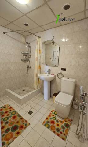 3 սենյականոց բնակարան նորակառույց շենքում Սոսեի փողոցում, 135 քմ, 4/15 հարկ, բարձր առաստաղներ