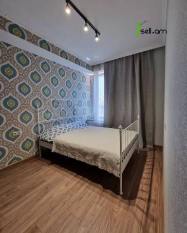 3 սենյականոց բնակարան նորակառույց շենքում Տերյան փողոցում, 130 ք.մ., 2 սանհանգույց, բարձր առաստաղներ