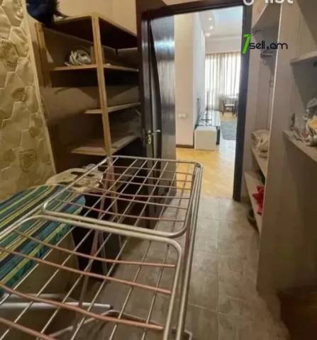 4 սենյականոց բնակարան նորակառույց շենքում Գյուլբենկյան փողոցում, 120 ք.մ., 2 սանհանգույց