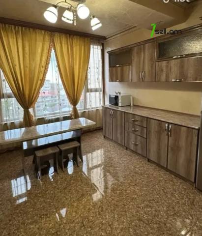 3 սենյականոց բնակարան նորակառույց շենքում Գյուլբենկյան փողոցում, 120 քմ, 8/12 հարկ, բարձր առաստաղներ