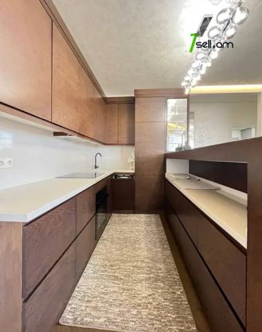 2 սենյականոց բնակարան նորակառույց շենքում, Sasna Tsrer Street, 70 քմ, 11/18 հարկ, բարձր առաստաղներ