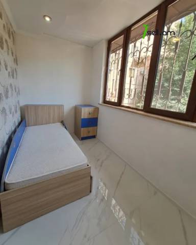 2 սենյականոց բնակարան Բրյուսովի փողոցում, 73 ք.մ., 2/9 հարկ, կապիտալ վերանորոգված