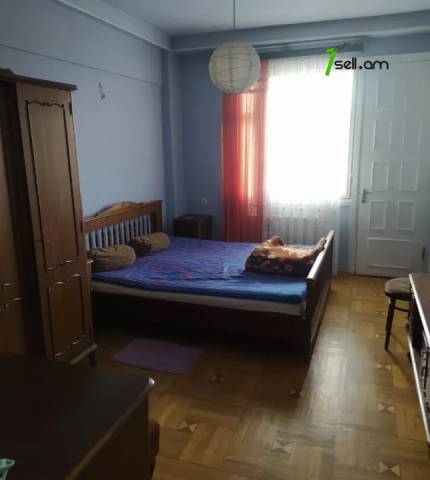 2 սենյականոց բնակարան Խորենացու փողոցում, 67 ք.մ., կոսմետիկ վերանորոգում