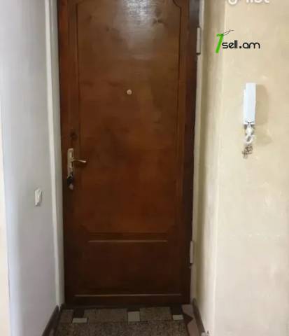 3 սենյականոց բնակարան Ամիրյան փողոցում, 70 քմ, 1/9 հարկ, կապիտալ վերանորոգված