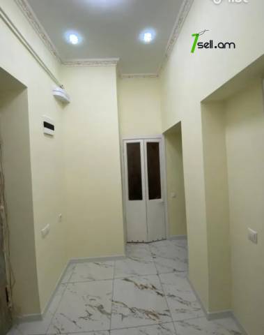 3 սենյականոց բնակարան Բաղրամյան պողոտայում, 80 ք.մ., 2/5 հարկ, բարձր առաստաղներ