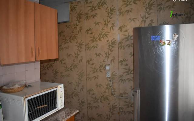 4 սենյականոց բնակարան Լվովյան փողոցում, 76 ք.մ., 1/5 հարկ, քարե շենք