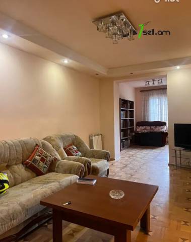 4 սենյականոց բնակարան Հրաչյա Աճառյանի փողոցում, 103 քմ, կապիտալ վերանորոգված, քարե շենք