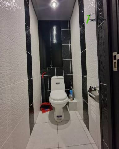 3 սենյականոց բնակարան Եզնիկ Կողբացու փողոցում, 90 ք.մ., բարձր առաստաղներ, 6/11 հարկ