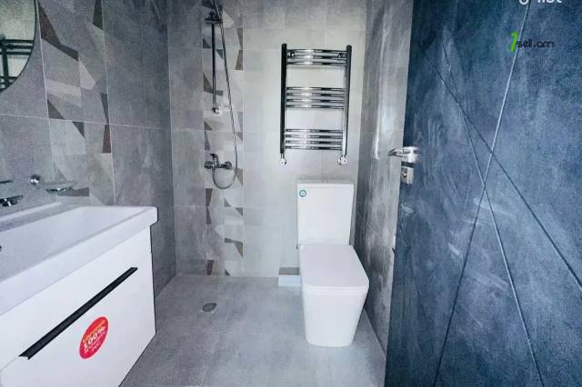 3 սենյականոց բնակարան նորակառույց շենքում Վերին Անտառային փողոցում, 90 քմ, 4/9 հարկ, 2 սանհանգույց