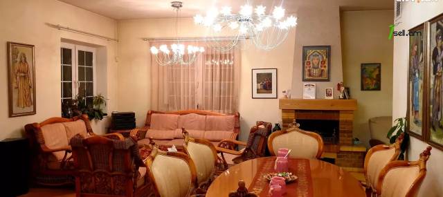 Մեկ հարկանի քարե տուն, Վահագնի Թաղամաս Աջափնյակում, 1600 ք.մ., 2 սանհանգույց, եվրովերանորոգված