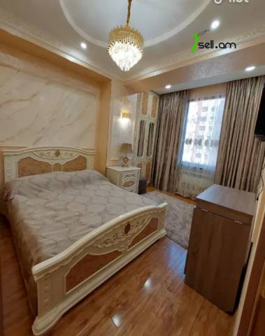 3 սենյականոց բնակարան նորակառույց շենքում Նիկողայոս Ադոնցի փողոցում, 60 ք.մ., բարձր առաստաղներ