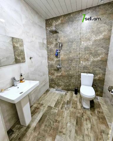 Երկու հարկանի քարե տուն Քասախում, 864 ք.մ., 3+ սանհանգույց, կապիտալ վերանորոգված