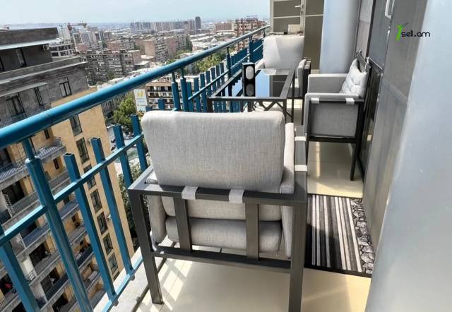 Ընդարձակ 3 սենյականոց բնակարան նորակառույց շենքում Արամի փողոցում, 180 ք.մ., 3+ սանհանգույց