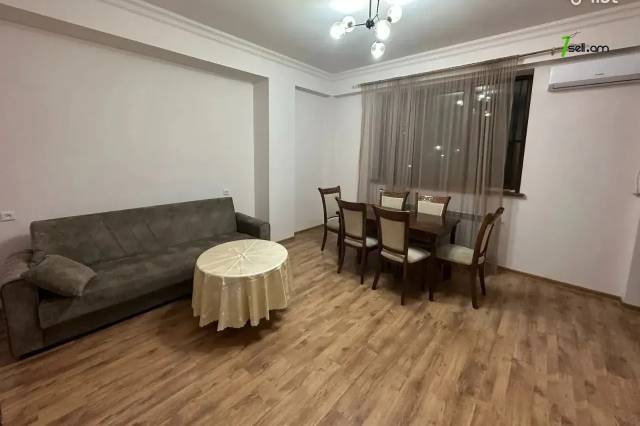 2 սենյականոց բնակարան նորակառույց շենքում Պարույր Սևակի փողոցում, 70 ք.մ., 4/14 հարկ