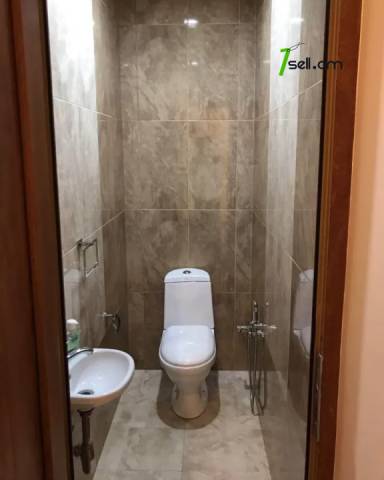 3 սենյականոց բնակարան նորակառույց շենքում Նաիրի Զարյան փողոցում, 115 քմ, 9/13 հարկ, 2 սանհանգույց