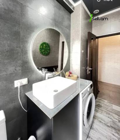 4 սենյականոց բնակարան նորակառույց շենքում, Դավթաշենի 4-րդ թաղամաս, 118 քմ, 9/11 հարկ