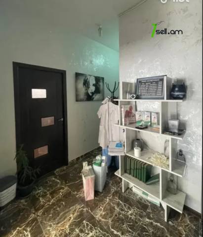 Բազմաֆունկցիոնալ գույք Բաշինջաղյան փողոցում Աջափնյակում, 80 քմ