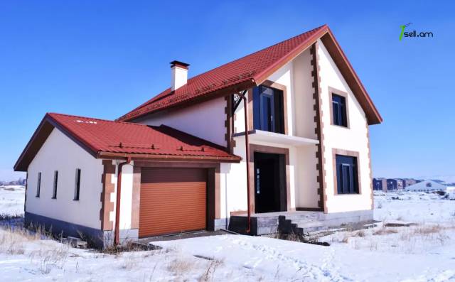 Երկու հարկանի քարե տուն, Մուշ 2 թաղամաս Գյումրիում, 252 ք.մ.