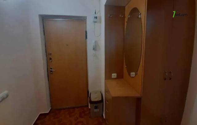 1 սենյականոց բնակարան Տիգրան Մեծի պողոտայում, 40 ք.մ., 2/9 հարկ, կապիտալ վերանորոգված