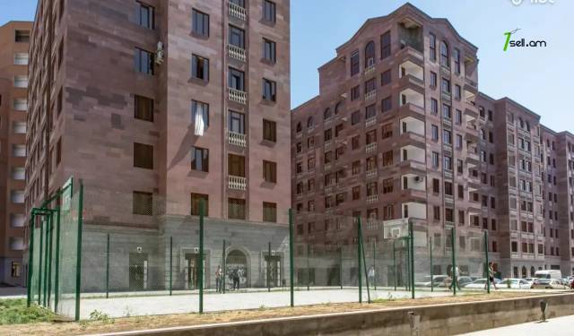 2 սենյականոց բնակարան նորակառույց շենքում Նիկողայոս Ադոնցի փողոցում, 43 քմ, 5/8 հարկ