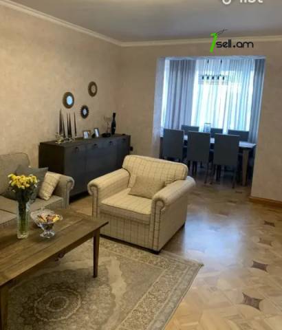 3 սենյականոց բնակարան Գայի պողոտայում, 80 ք.մ., նախավերջին հարկ, կապիտալ վերանորոգված