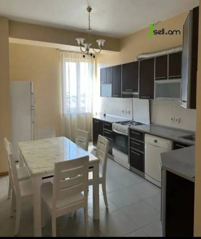 3 սենյականոց բնակարան նորակառույց շենքում Պարոնյան փողոցում, 136 քմ, 9/11 հարկ, 3+ սանհանգույց