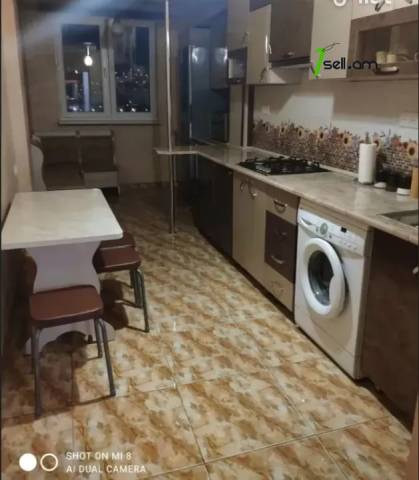 4 սենյականոց բնակարան Կենտրոնական փողոցում, 106 ք.մ., 2 սանհանգույց, 7/16 հարկ, եվրովերանորոգված