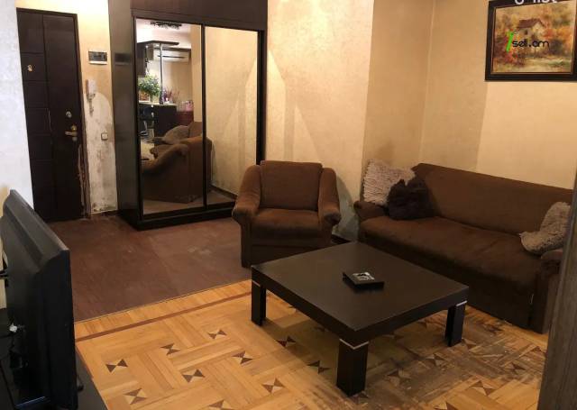 4 սենյականոց բնակարան Աղայան փողոցում, 100 քմ, 4/16 հարկ, 2 սանհանգույց, կոսմետիկ վերանորոգում