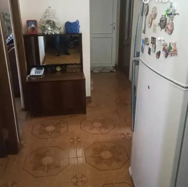 3 սենյականոց բնակարան Գուսան Շերամի փողոցում, 92 ք.մ., 6/9 հարկ, եվրովերանորոգված