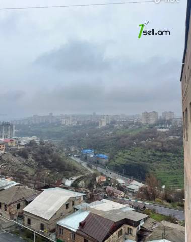 3 սենյականոց բնակարան Պարույր Սևակի փողոցում, 78 քմ, եվրովերանորոգված