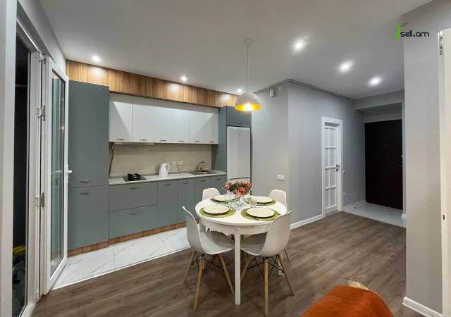 2 սենյականոց բնակարան Նալբանդյան փողոցում, 60 ք.մ., 8/10 հարկ, դիզայներական ոճով վերանորոգված