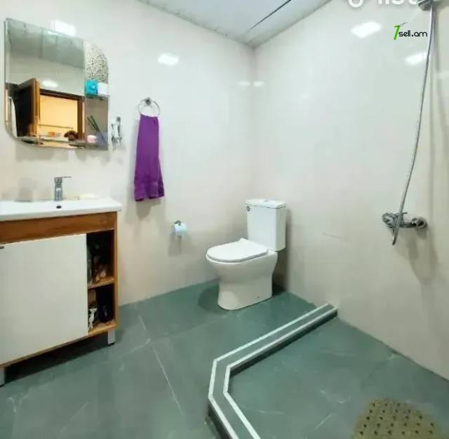 Երկու հարկանի քարե տուն Սարի Թաղ 3-րդ փողոցում Էրեբունիում, 131 քմ, 2 սանհանգույց