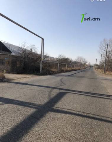 Հողատարածք բնակելի շինությունների համար Աբովյանում, 2000 քմ