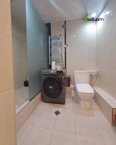 3 սենյականոց բնակարան Սարյանի փողոցում, 80 ք.մ., 5/16 հարկ, եվրովերանորոգված