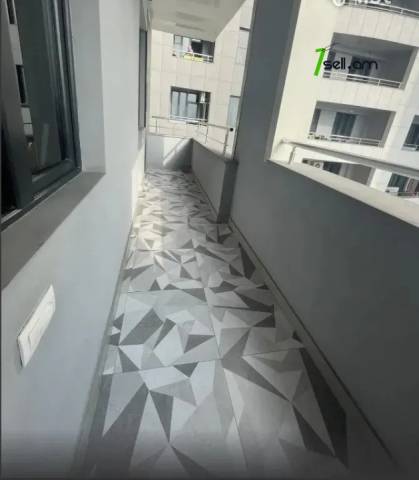 2 սենյականոց բնակարան նորակառույց շենքում Պարույր Սևակի փողոցում, 70 ք.մ., 7/15 հարկ