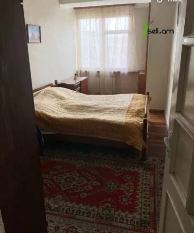 3 սենյականոց բնակարան, Չարենց թաղամաս, 82 քմ, 8/14 հարկ, կոսմետիկ վերանորոգում