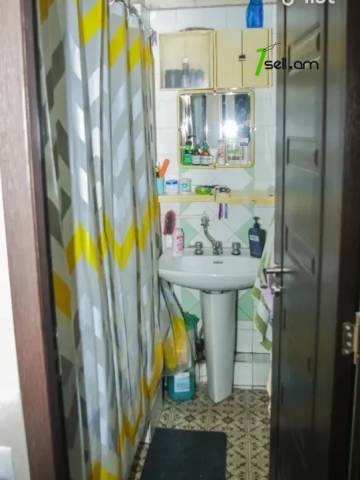 3 սենյականոց բնակարան Սողոմոն Տարոնցի փողոցում, 78 քմ, նախավերջին հարկ, մասնակի վերանորոգում