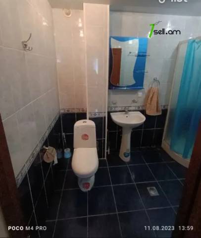 3 սենյականոց բնակարան Վիլնյուսի փողոցում, 70 ք.մ., 1/9 հարկ, եվրովերանորոգված