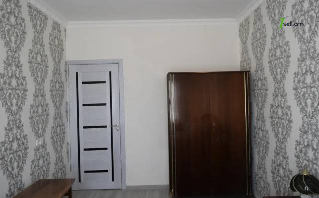 3 սենյականոց բնակարան, Խրիմյան Հայրիկ մայրուղի, 66 քմ, 2/4 հարկ, կապիտալ վերանորոգված