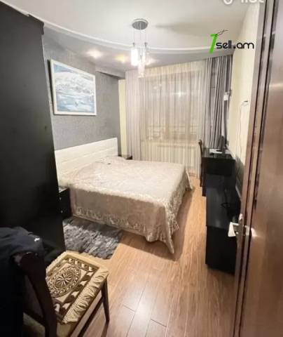 4 սենյականոց բնակարան նորակառույց շենքում Նոր Նորքում, 145 ք.մ., 2 սանհանգույց, բարձր առաստաղներ