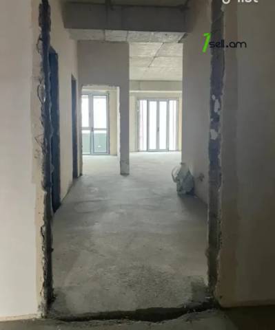 3 սենյականոց բնակարան նորակառույց շենքում Մալխասյանց փողոցում, 107 քմ, 12/14 հարկ, 2 սանհանգույց